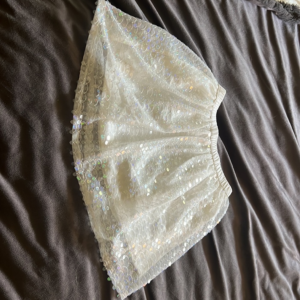 Beautiful sequence skirt - Picture 2 of 8